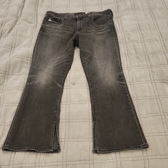 Ag Adriano Goldschmied Denim - AG Adriano Goldschmied "The Jodi Crop" Black Hi-rise Flare Crop Jeans Size 29!